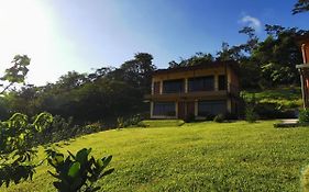 Monteluna Studios Monteverde